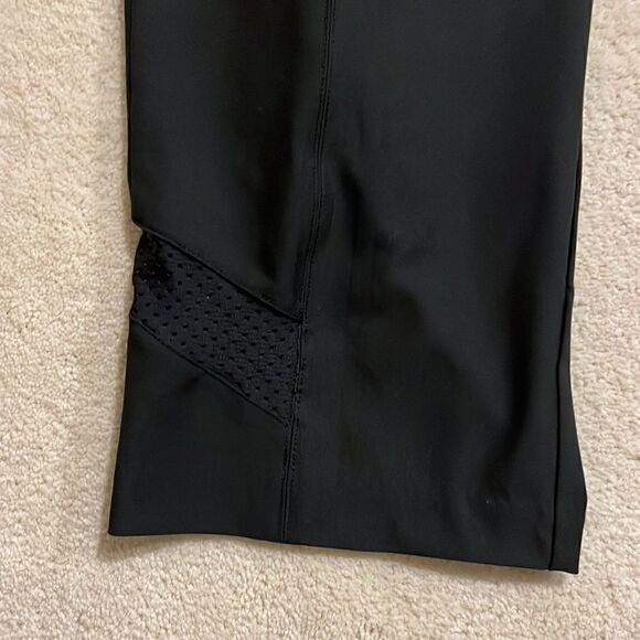 Tail Ladies Mulligan 22” Pull On Golf Capris. Size 8 - Picture 6 of 12